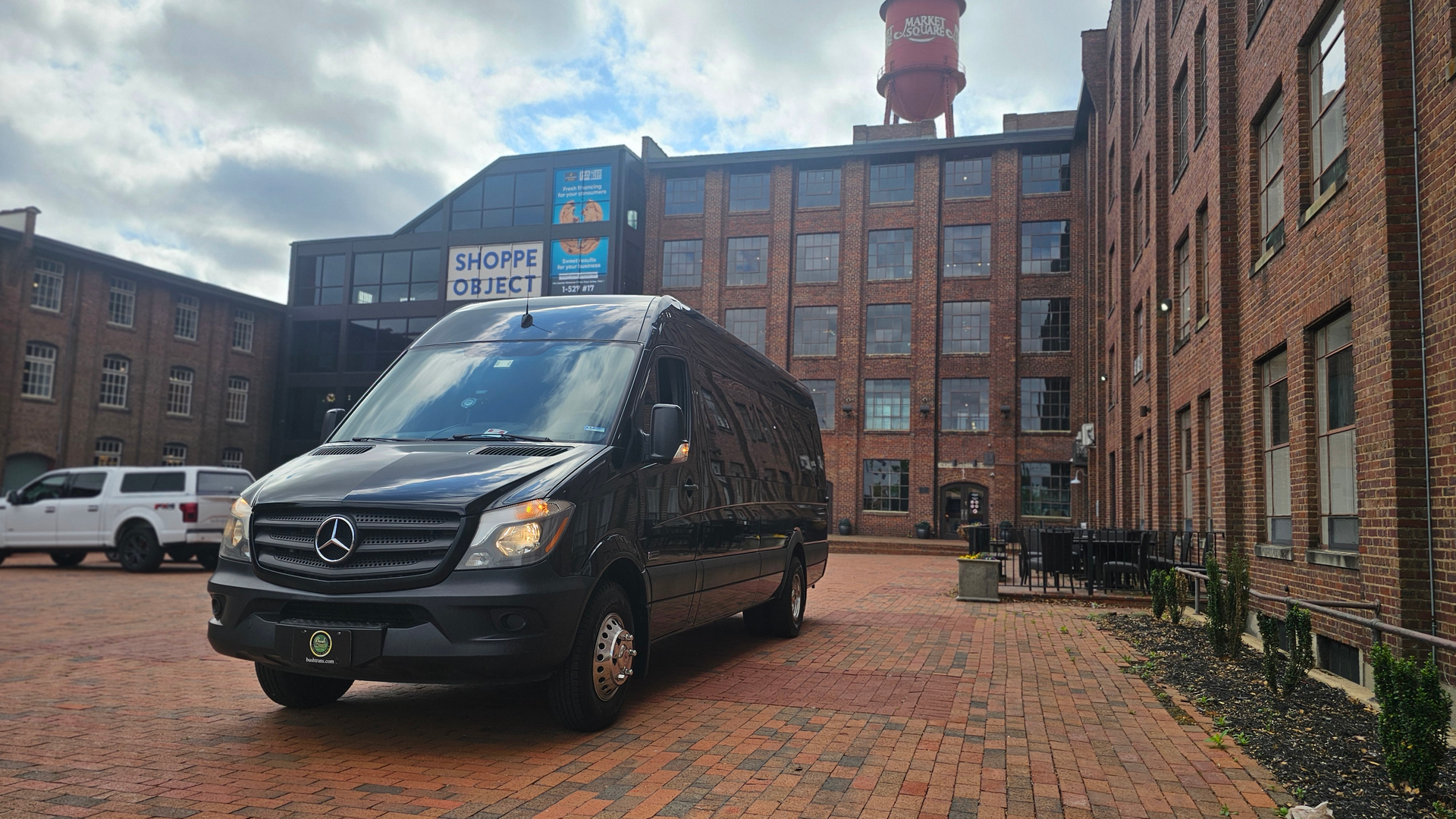 Executive High Roof Sprinter Van - Image 2