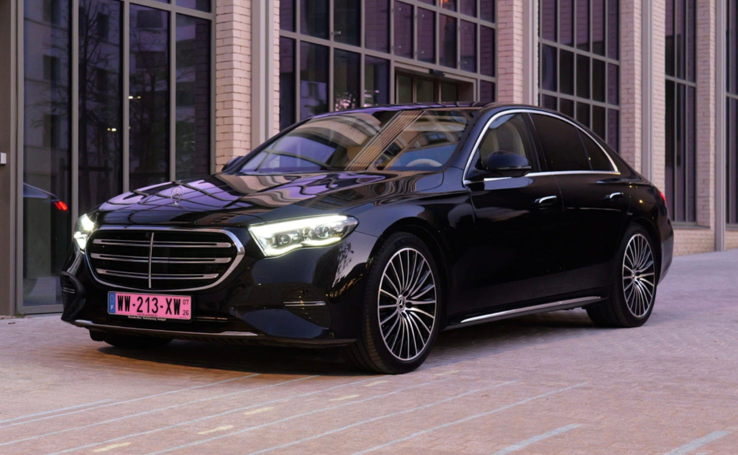 Executive Sedan (Mercedes-Benz E-Class)