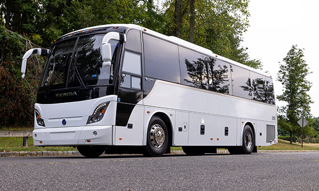 40 Passenger Luxury Bus