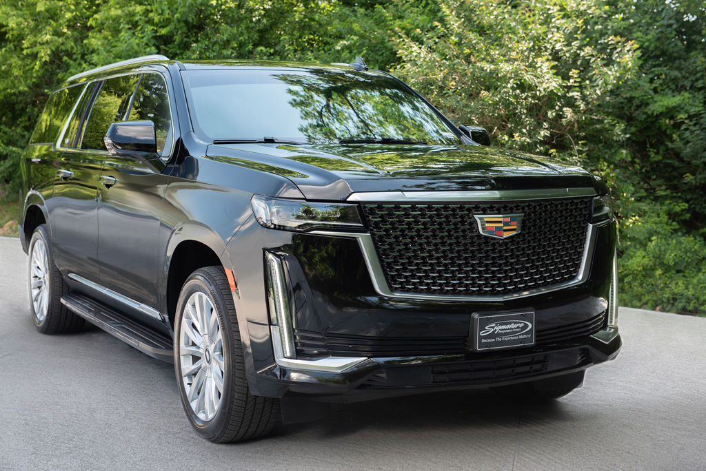SUV - Image 2
