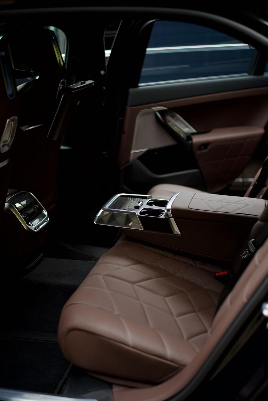FIRST CLASS - Image 6
