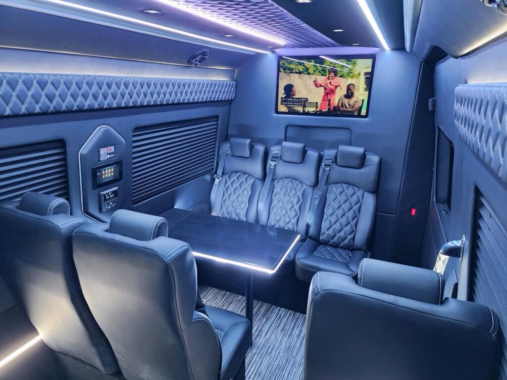 Sprinter Van - Image 3