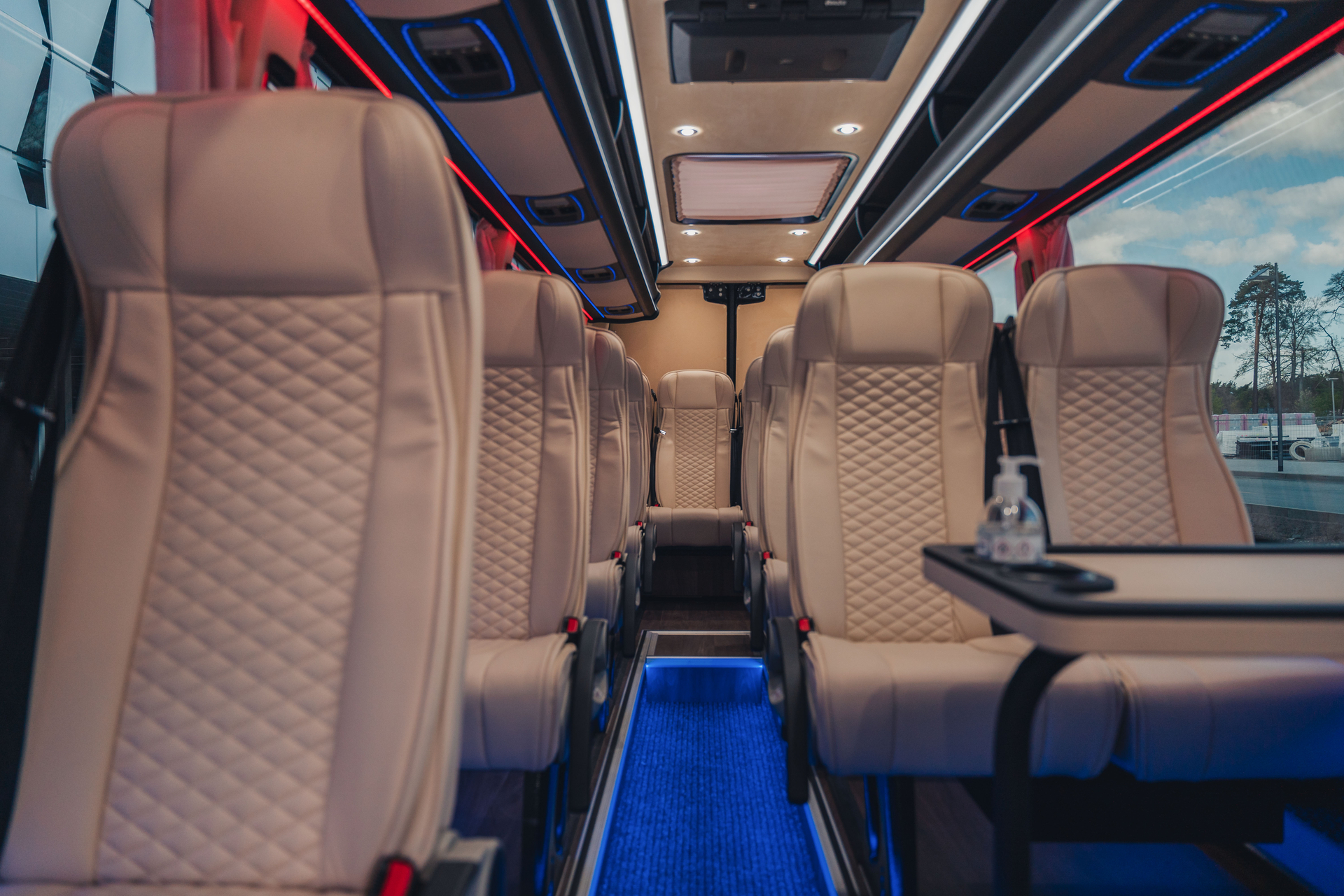 VIP Sprinter 8 - 16 Pax - Image 2