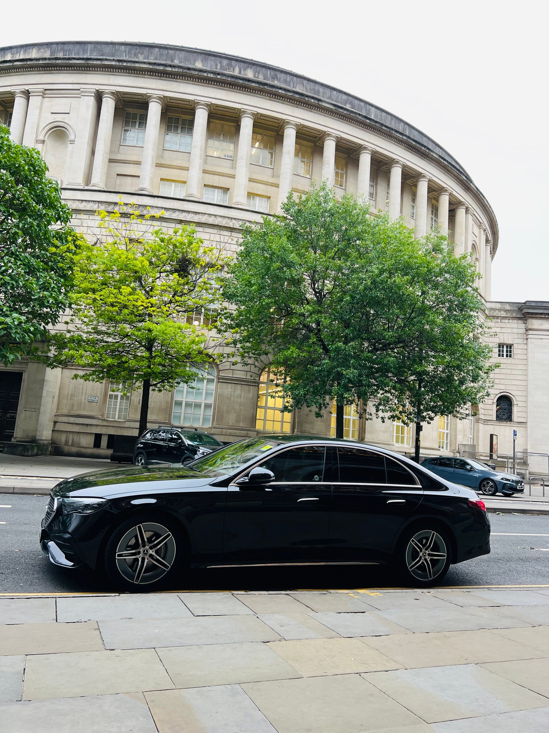 Business class sedan Fleet