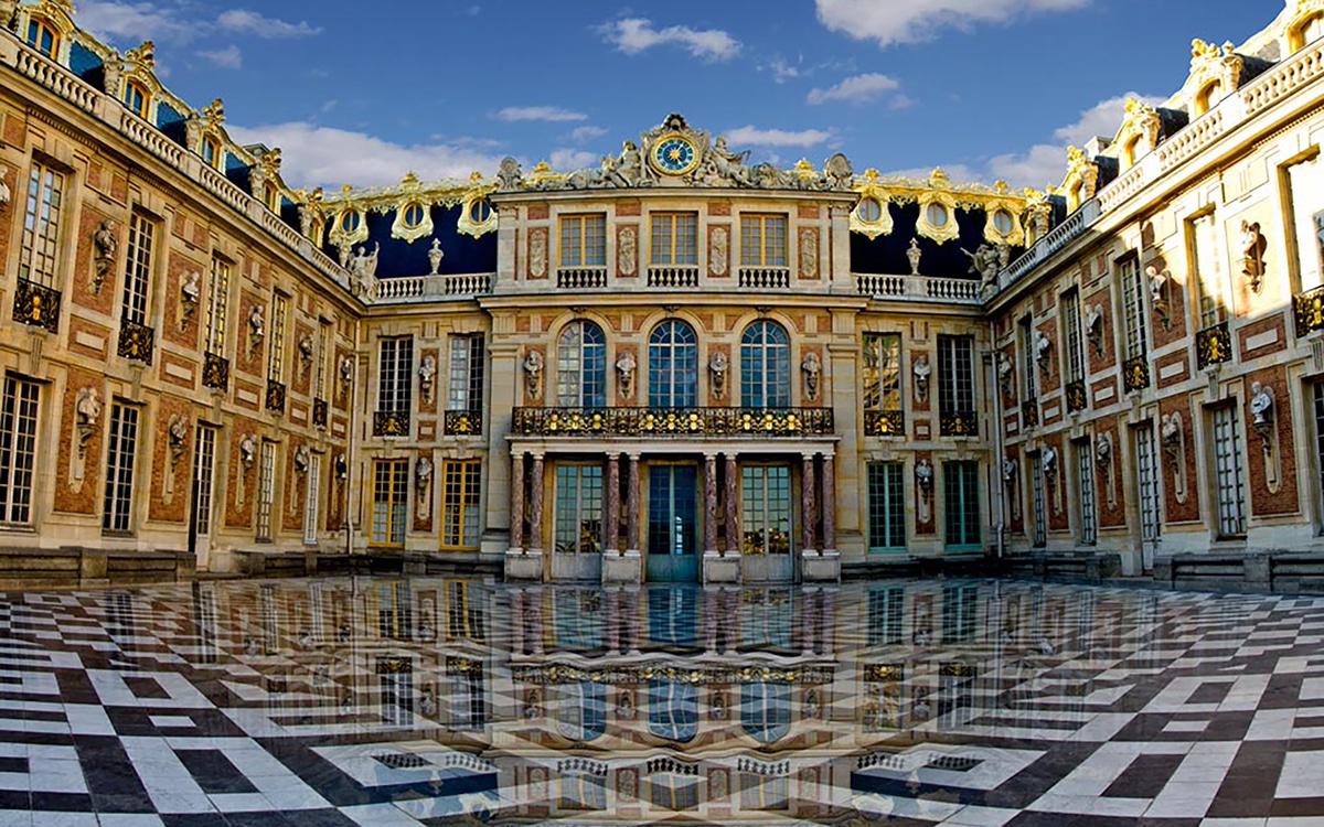 Versailles Location