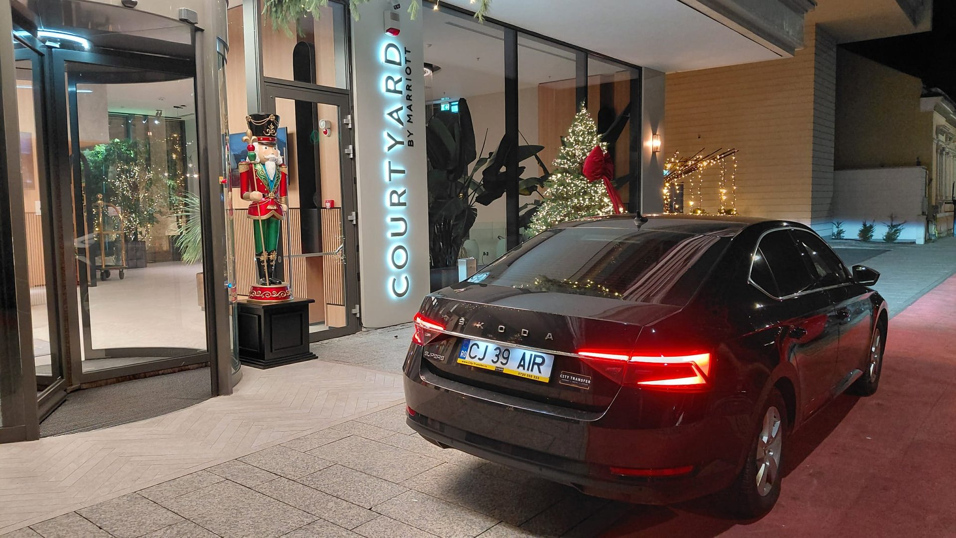 Skoda Superb – Business Class Sedan for Airport Transfers & Chauffeur Services Fleet