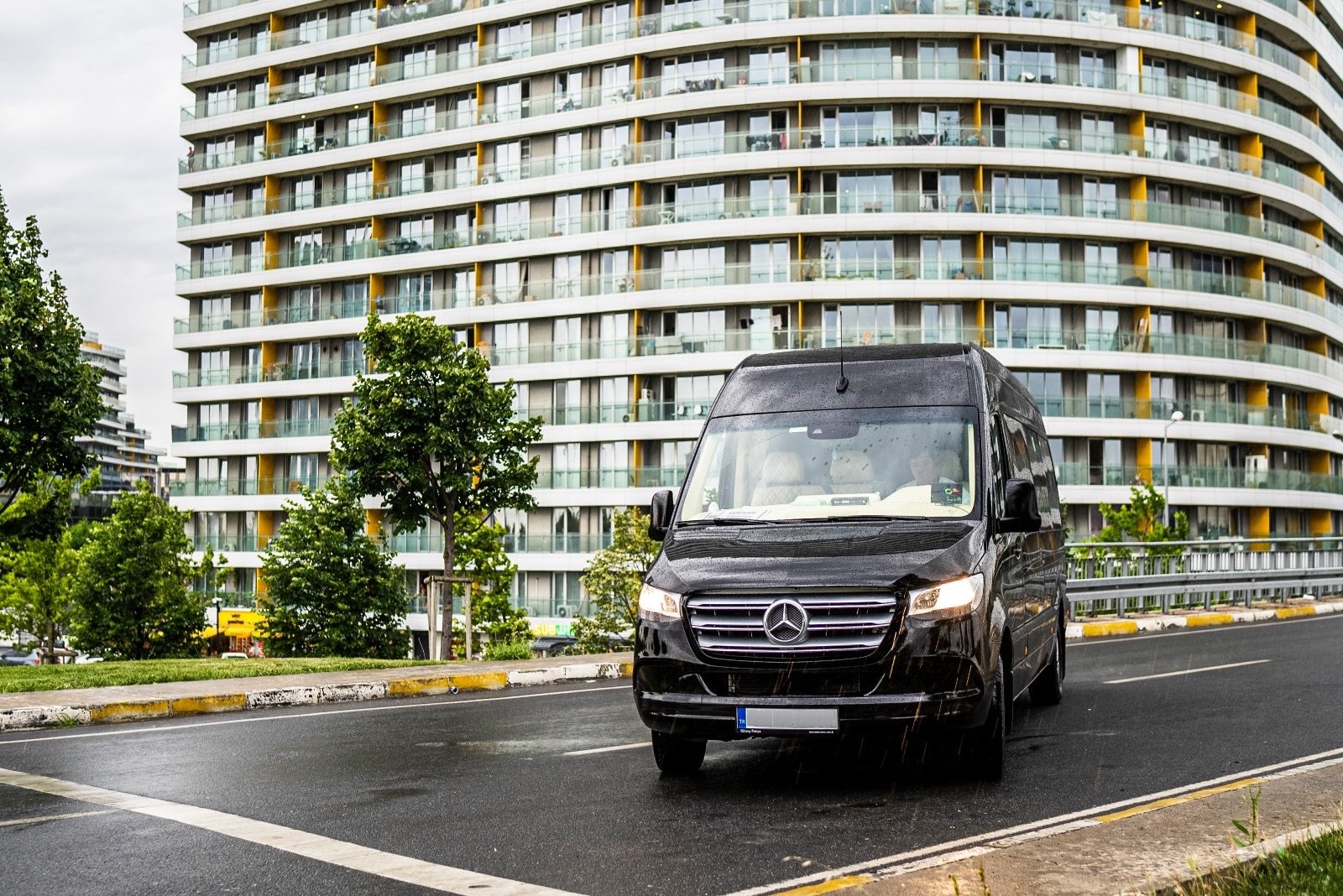 VIP Sprinter 9 Pax Fleet