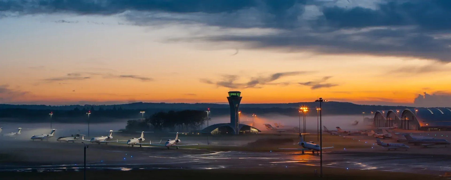 Private Jet Aviation & FBO Transfers (EGPD, EGPF & EGPH)
