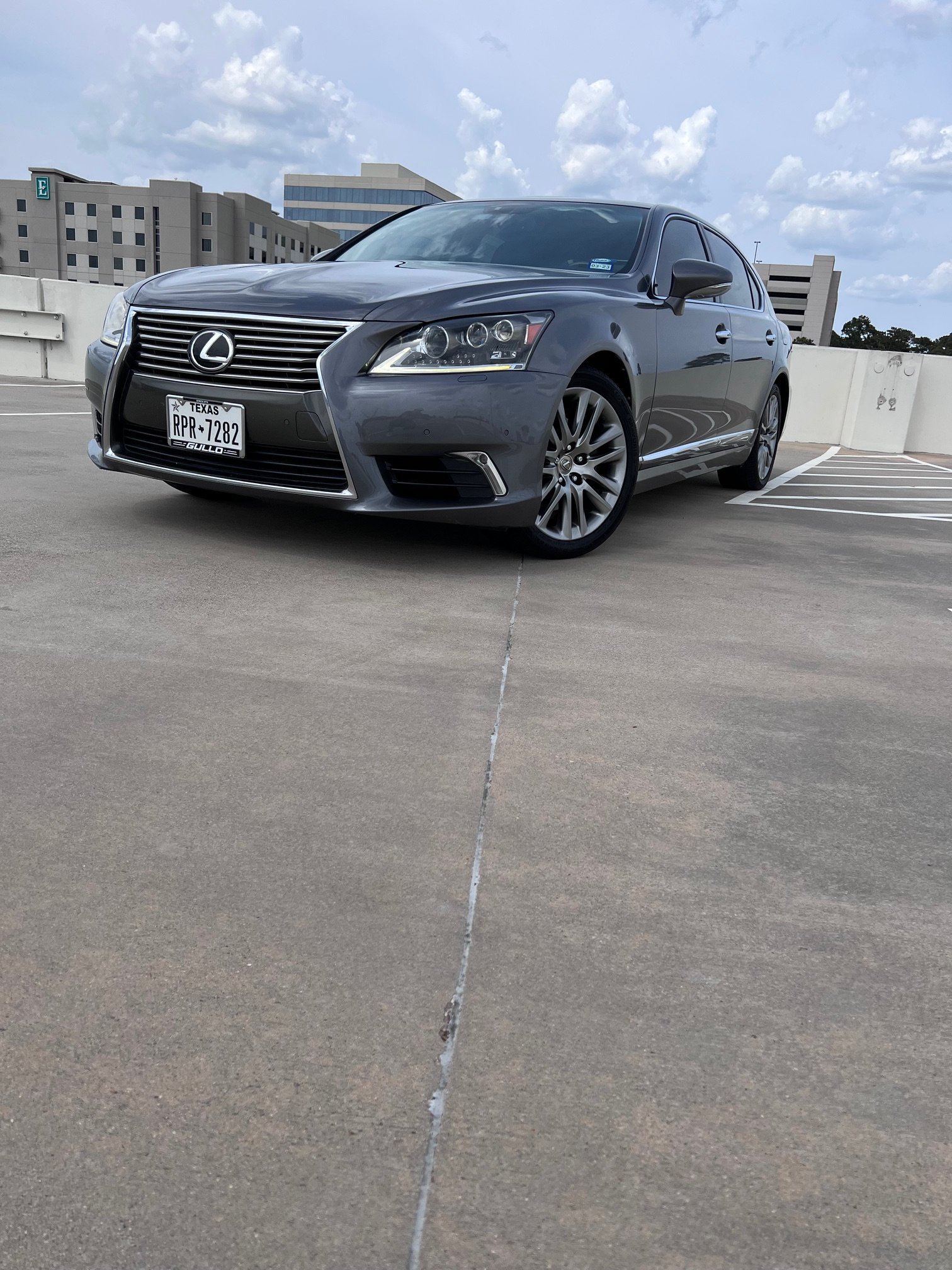 Business Executive Long Wheelbase Sedan Fleet