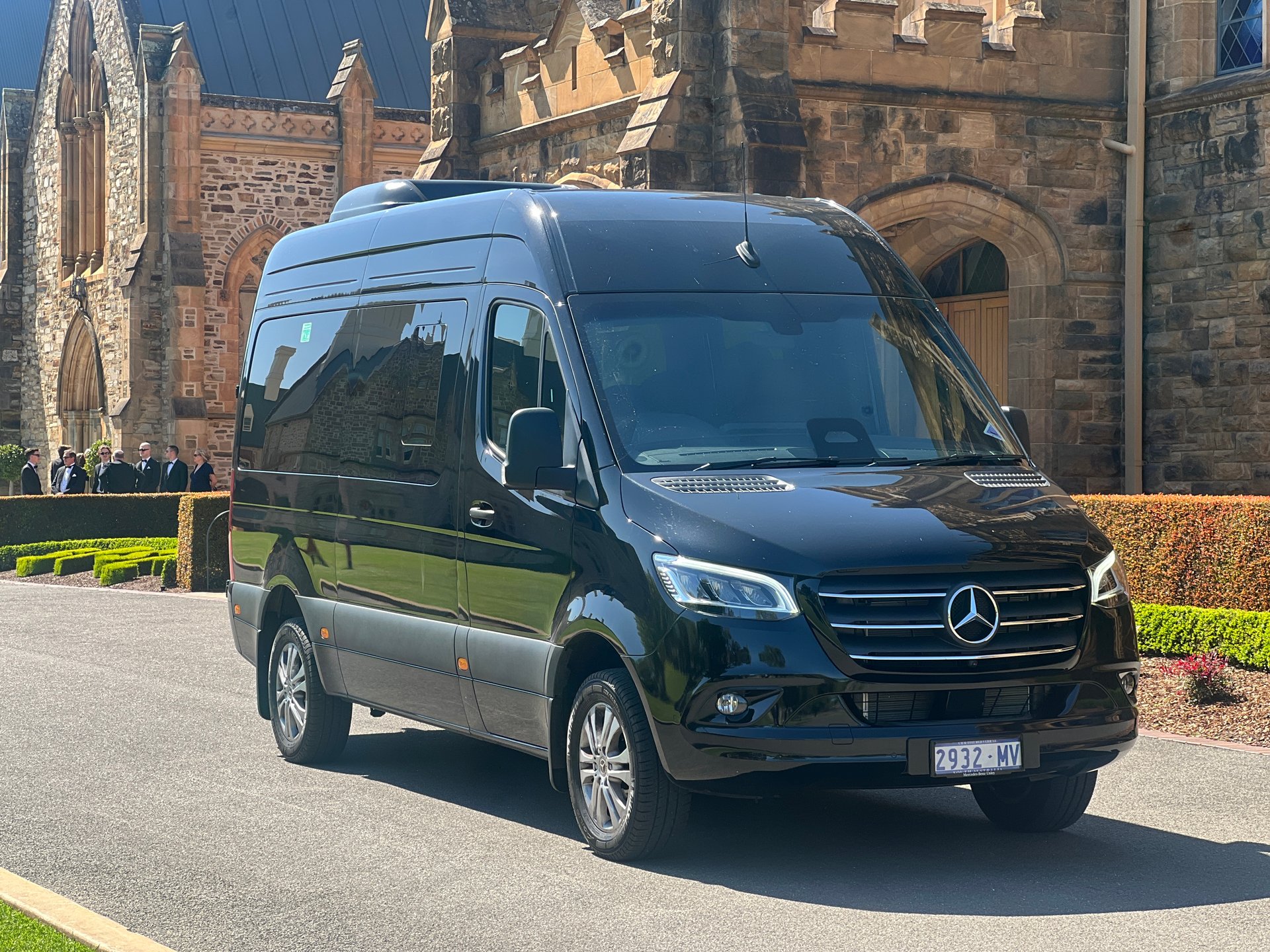 Luxury Bus 10 Pax Fleet