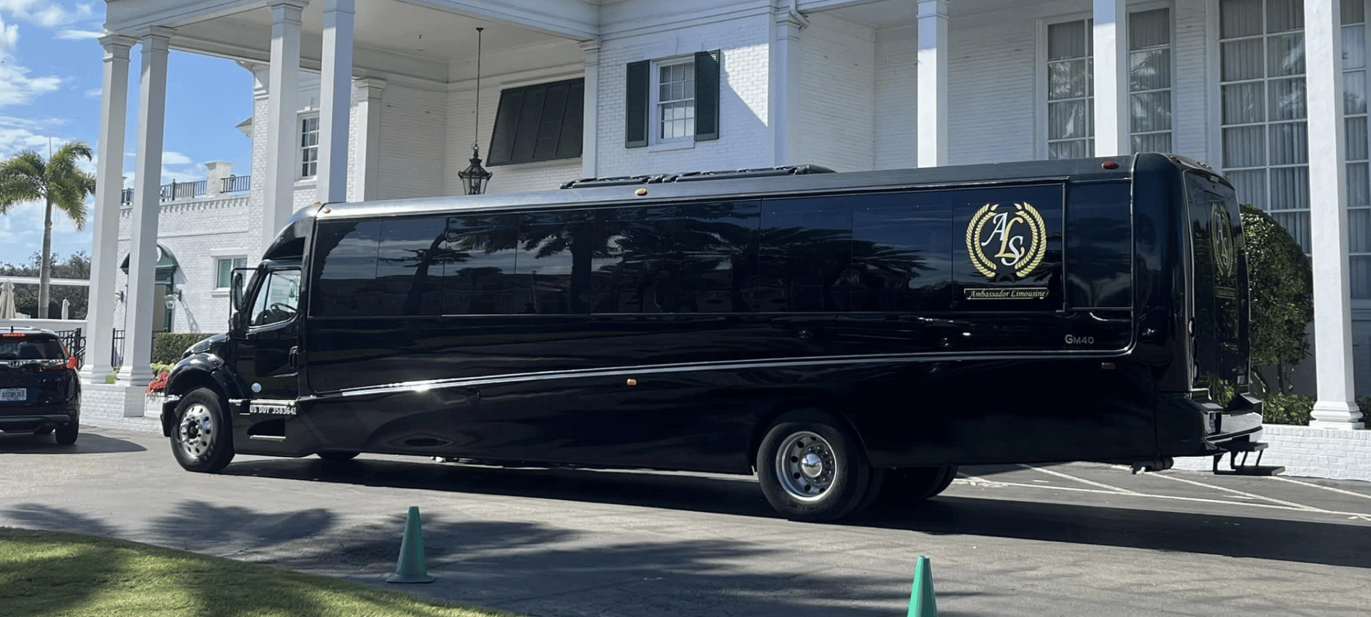 Ambassador Limousine - The premier luxurious limo service company, offering highly professional chauffeurs.