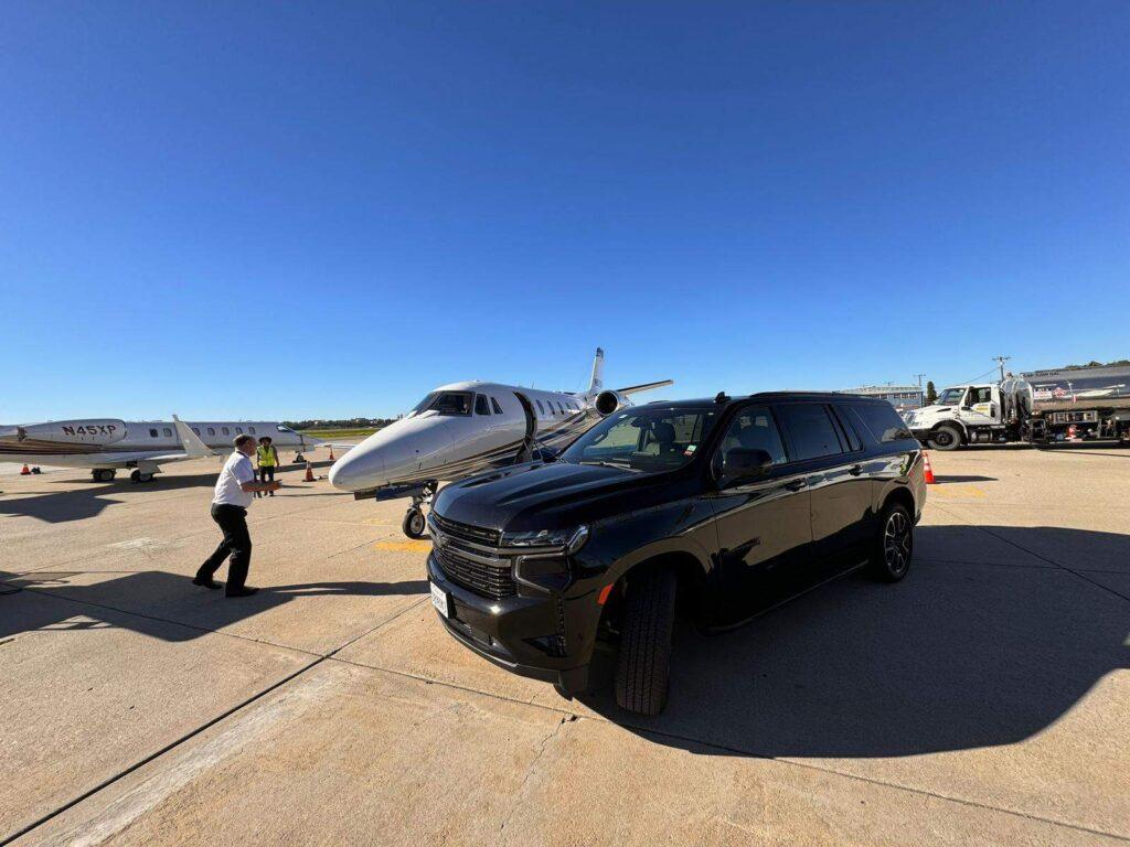 Happy Limo LA - From Airport Transfers to Special Events Our Luxury Transportation Shines