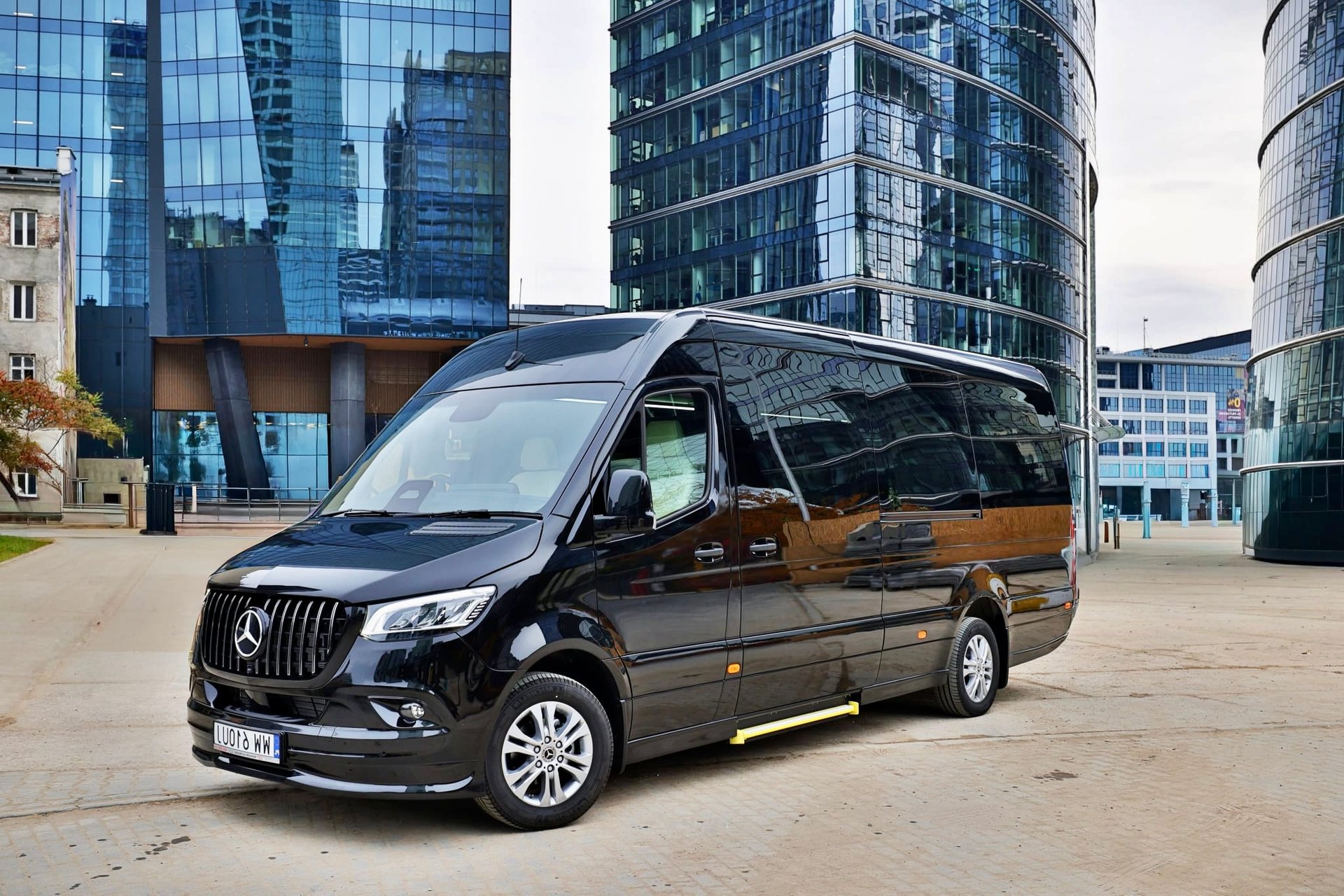 Sprinter VIP 8pax Fleet