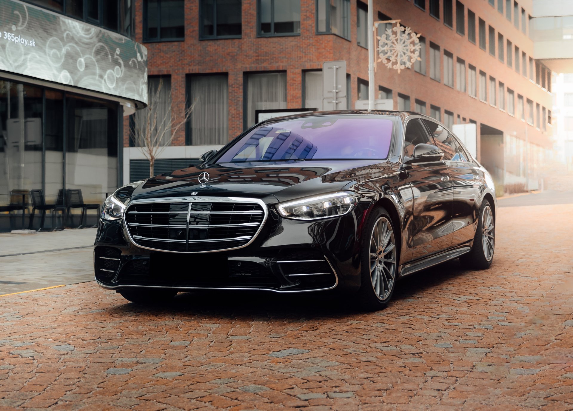 Maysa Transportation - VIP Transportation and Limousine Service.