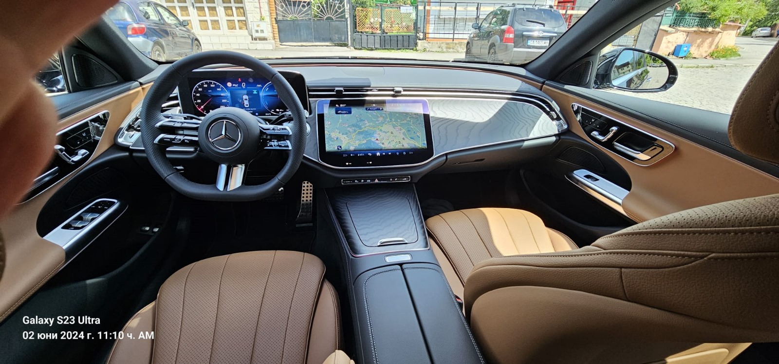SEDAN_HYBRID Fleet