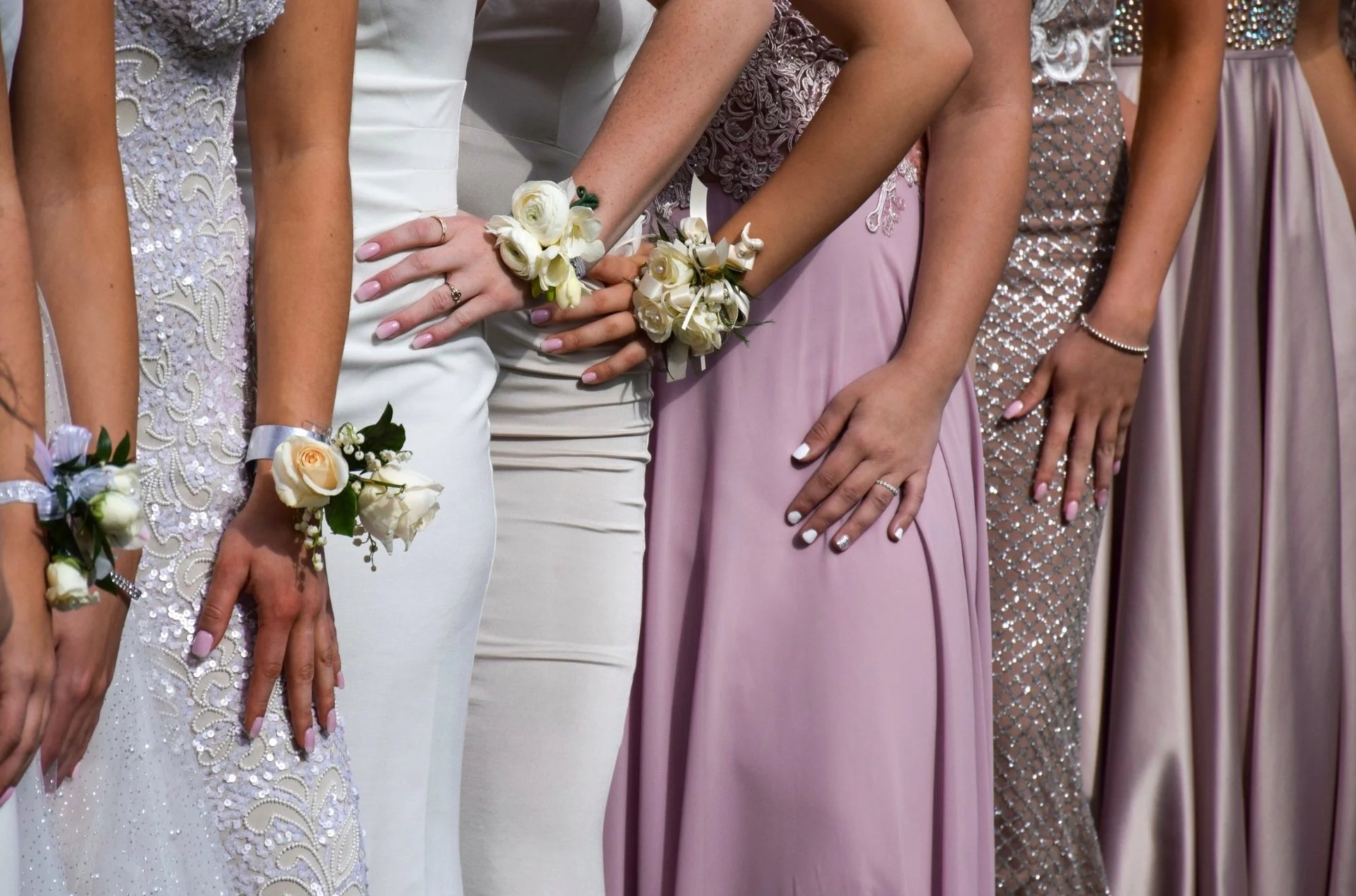 PROM & BALL FORMALS