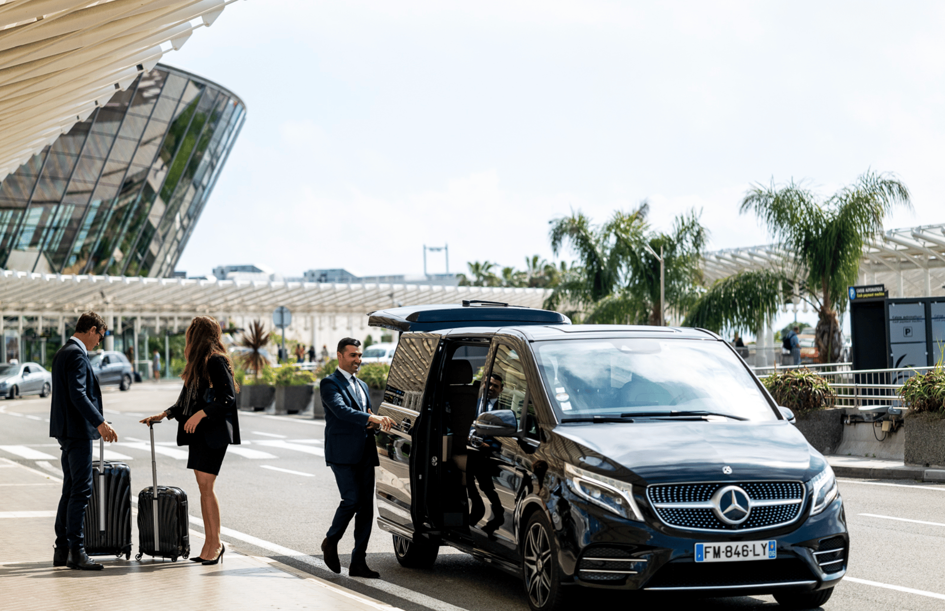 Airport transfers 