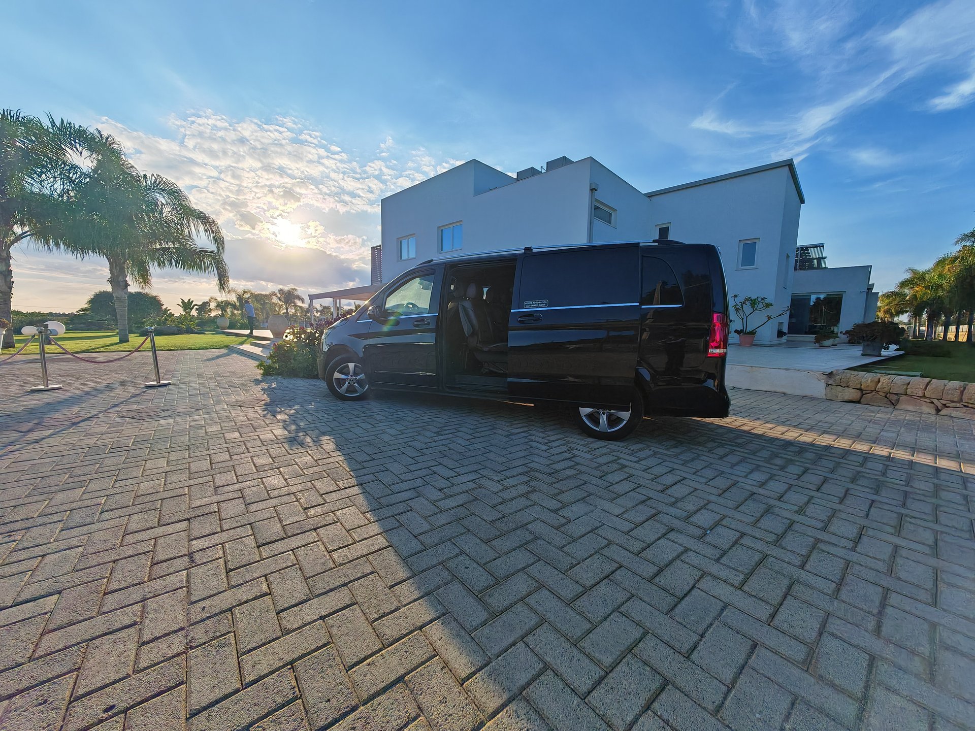 Luxury VAN Fleet