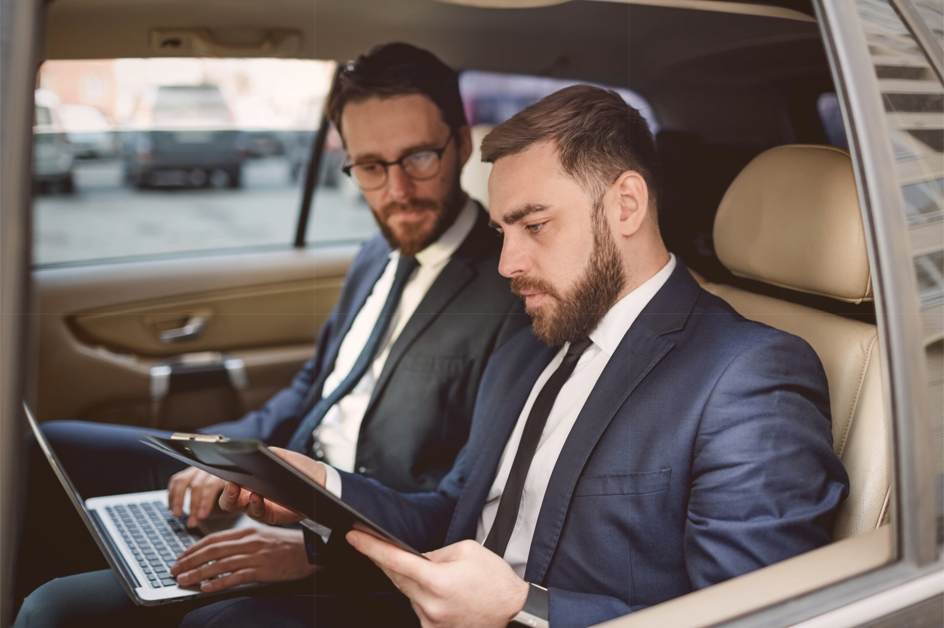 CORPORATE TRANSFERS, ROADSHOWS, CONFERENCE TRANSFERS