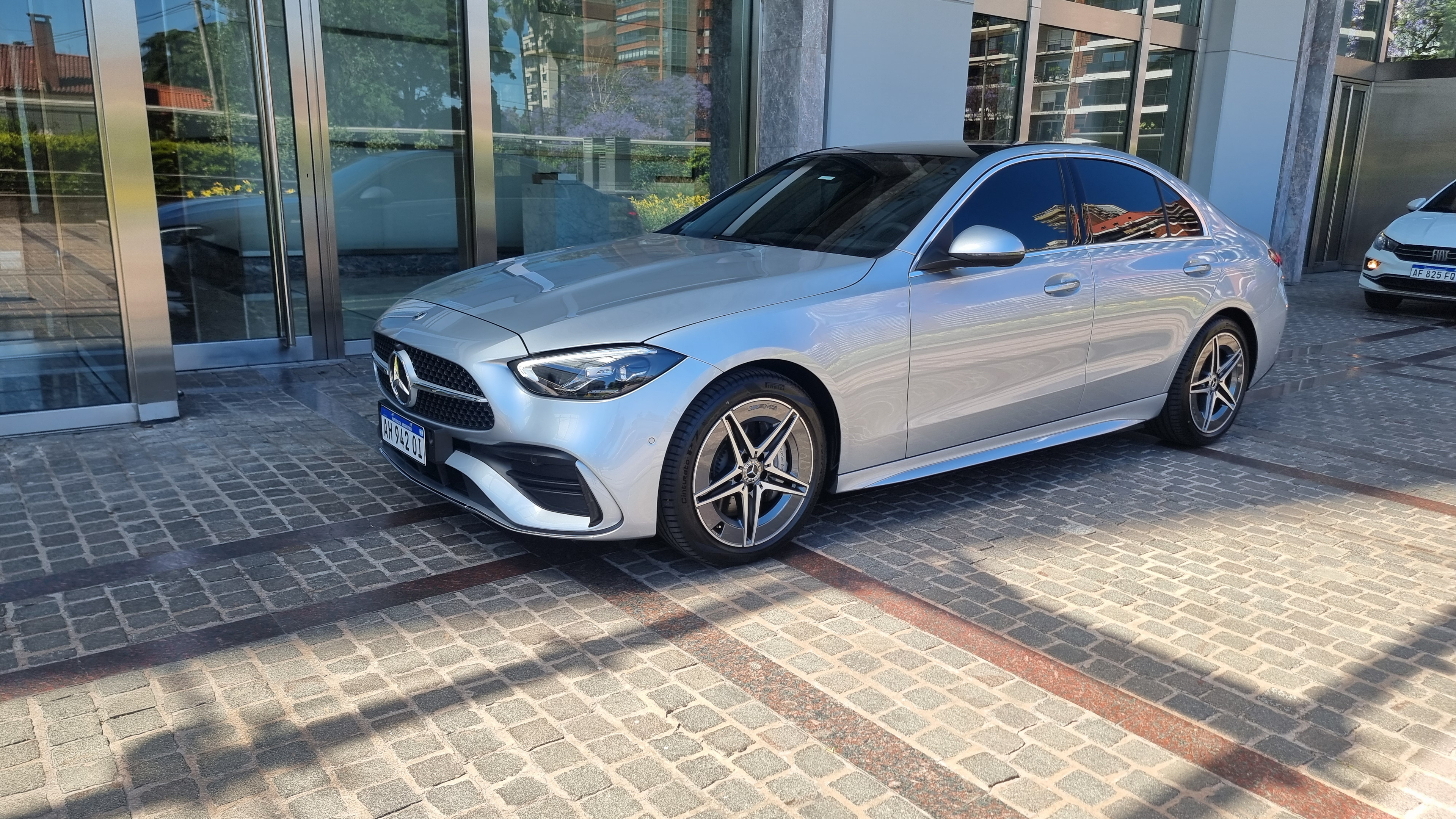 Standard Premium Sedan