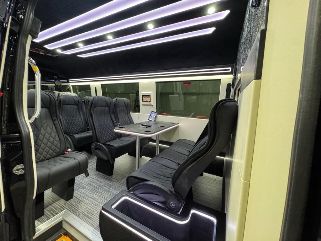 Executive Shuttle Sprinter - Image 6