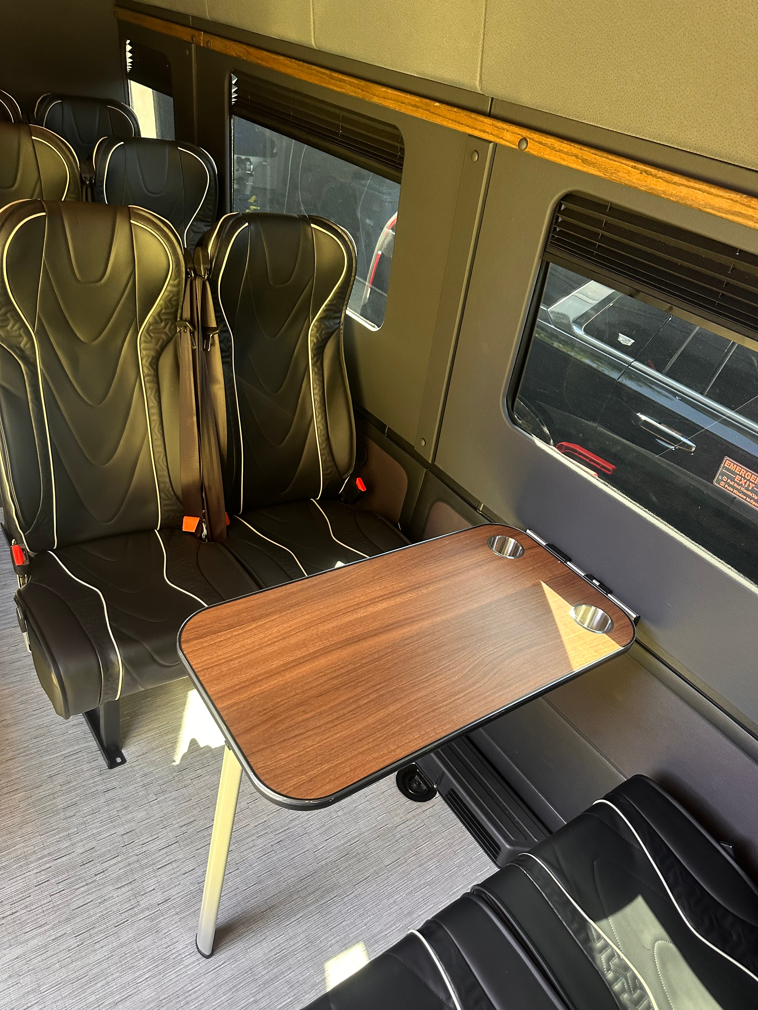 Executive Sprinter - Image 4