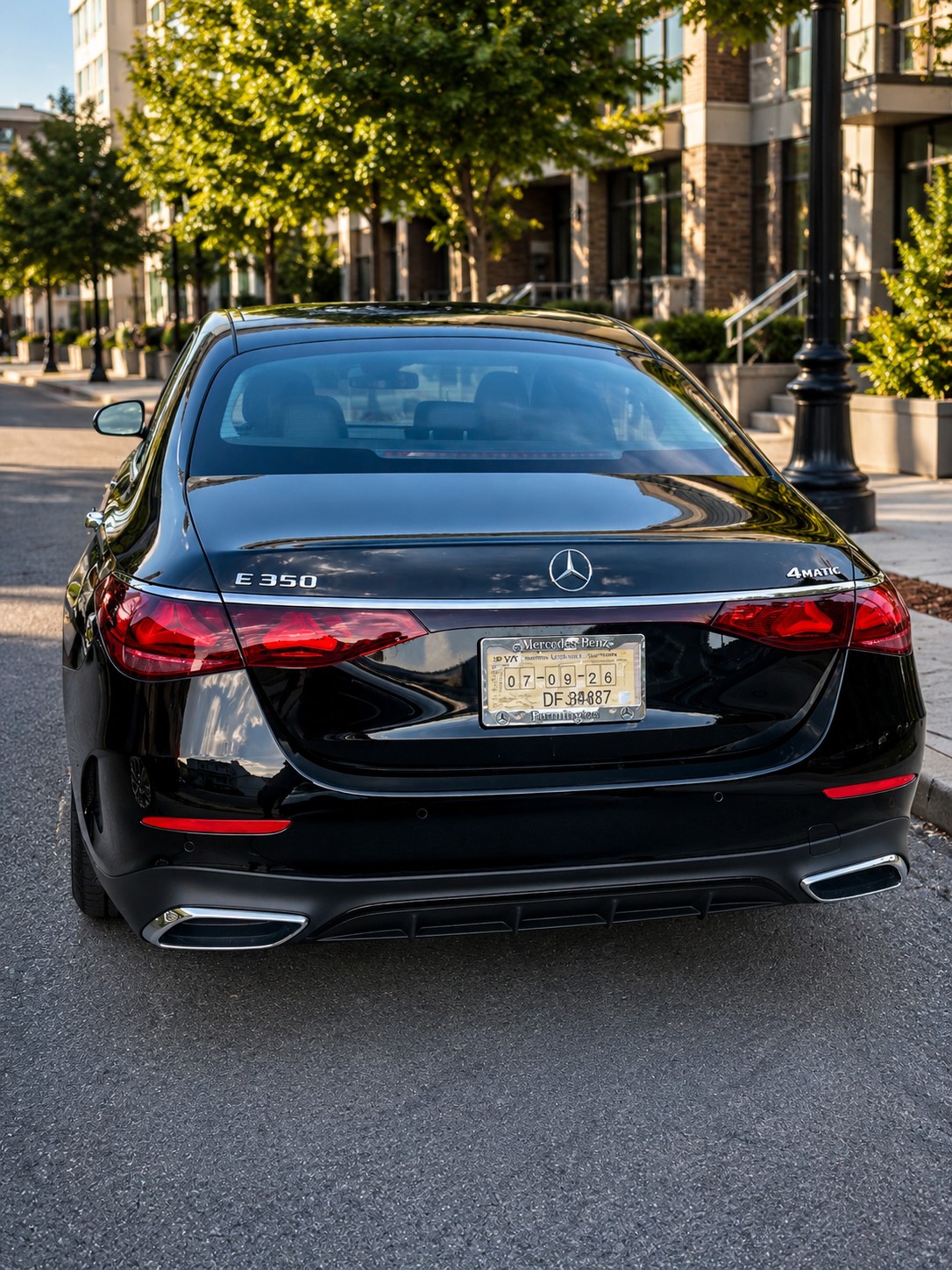 Mercedes Benz E-Class - Image 3
