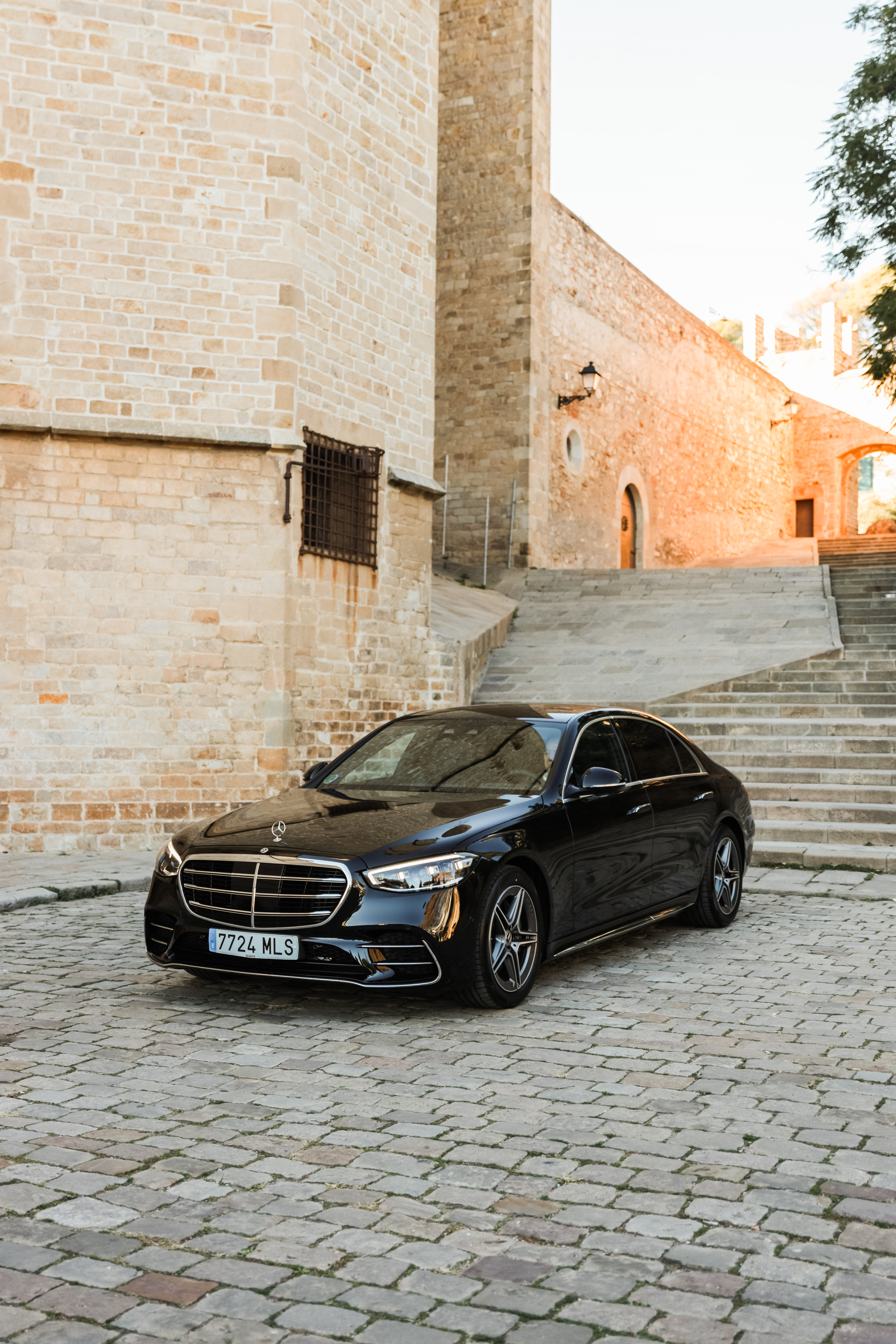 Mercedes S-Class - Image 2