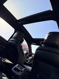 Premium Luxury Sedan - Image 3