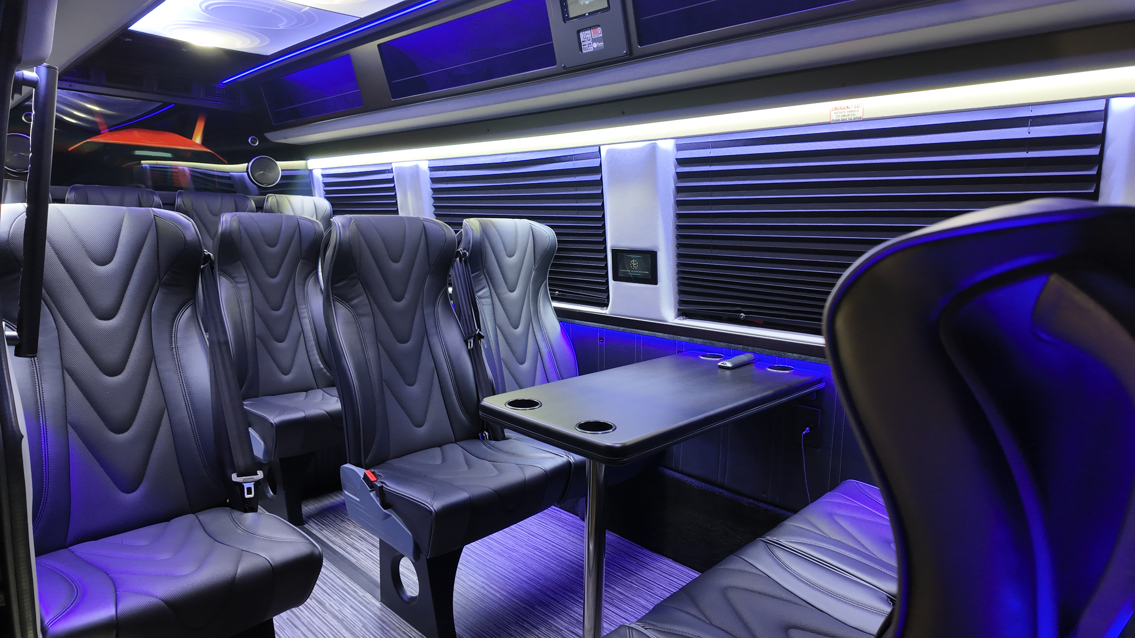 2025 Mercedes-Benz Sprinter Executive - Image 5