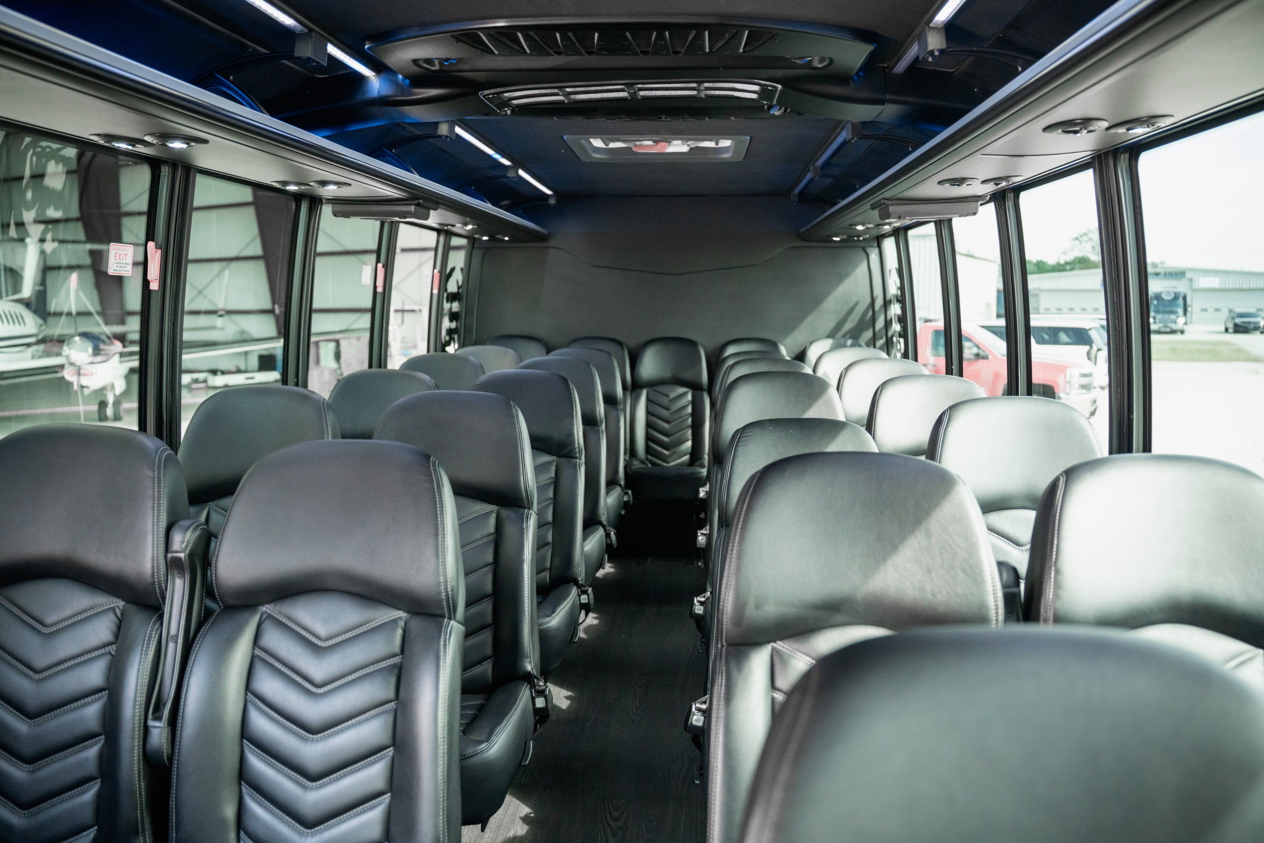 Rocky's Worldwide Chauffeured Transportation - Image 18