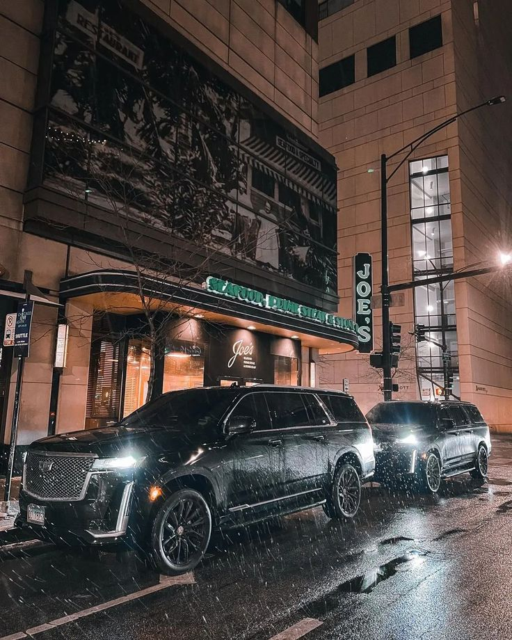 Rocky's Worldwide Chauffeured Transportation - Image 22