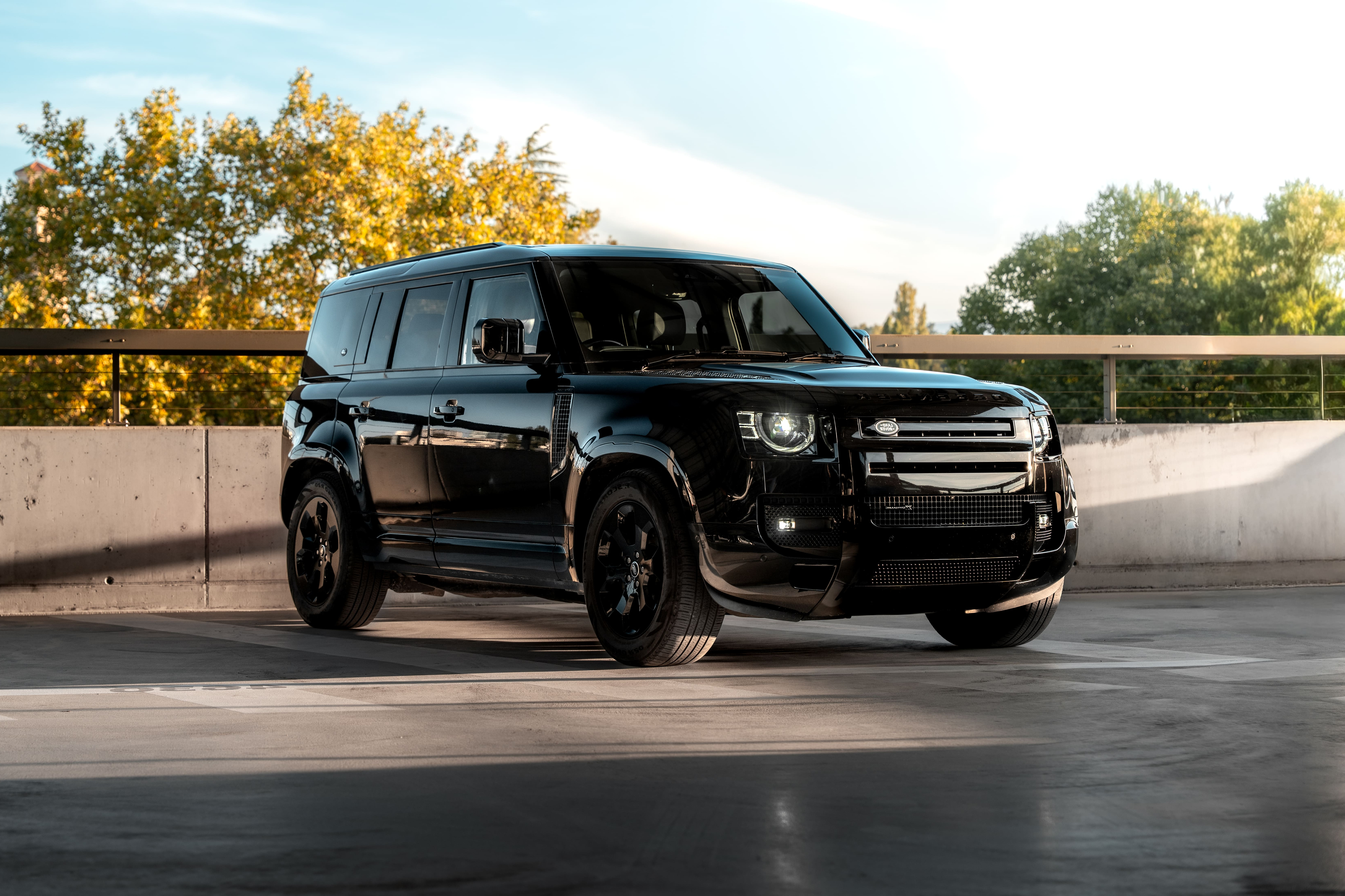 Luxury SUVs - Image 3