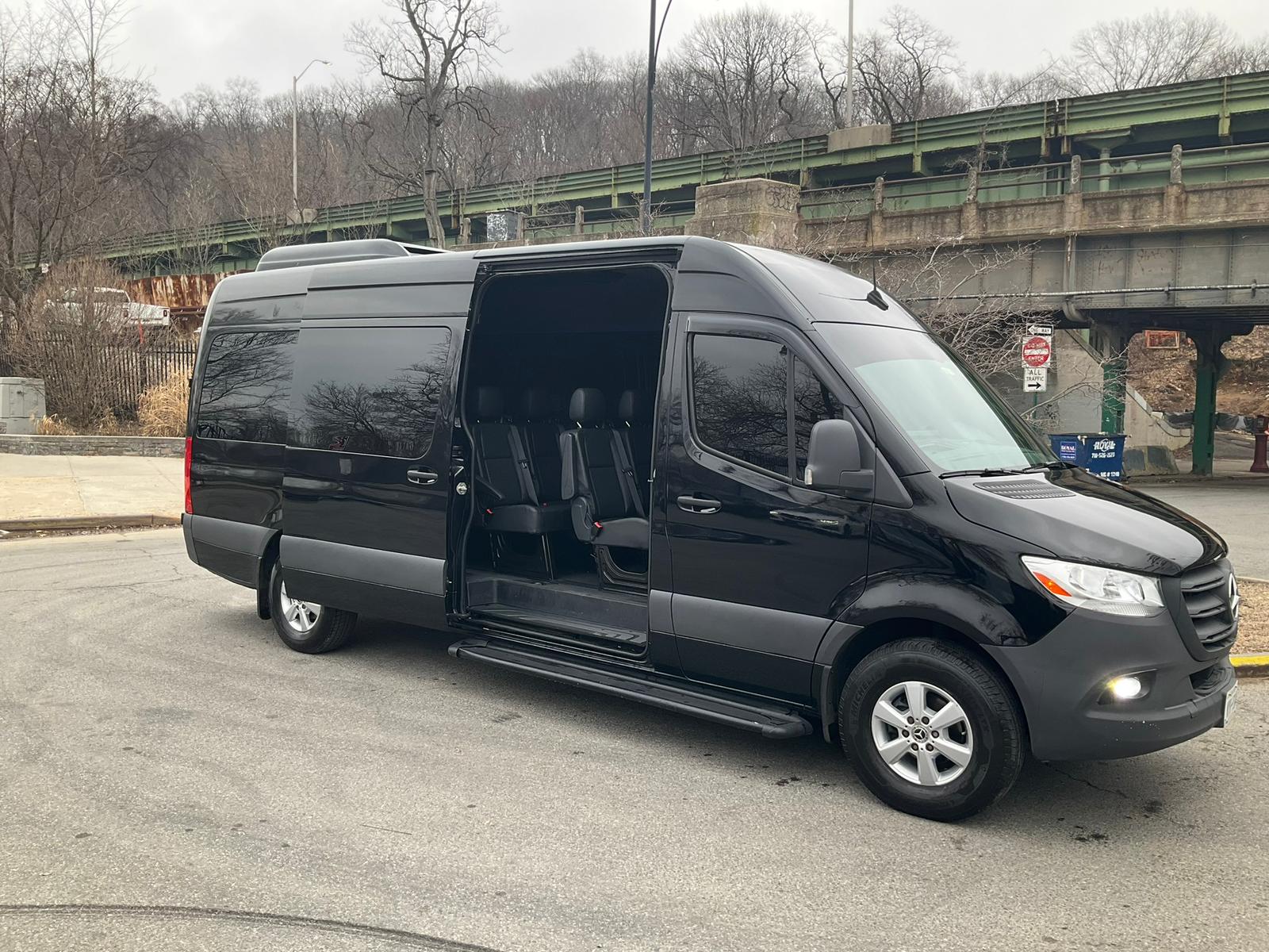 Jet Sprinter 7 Passenger Fleet