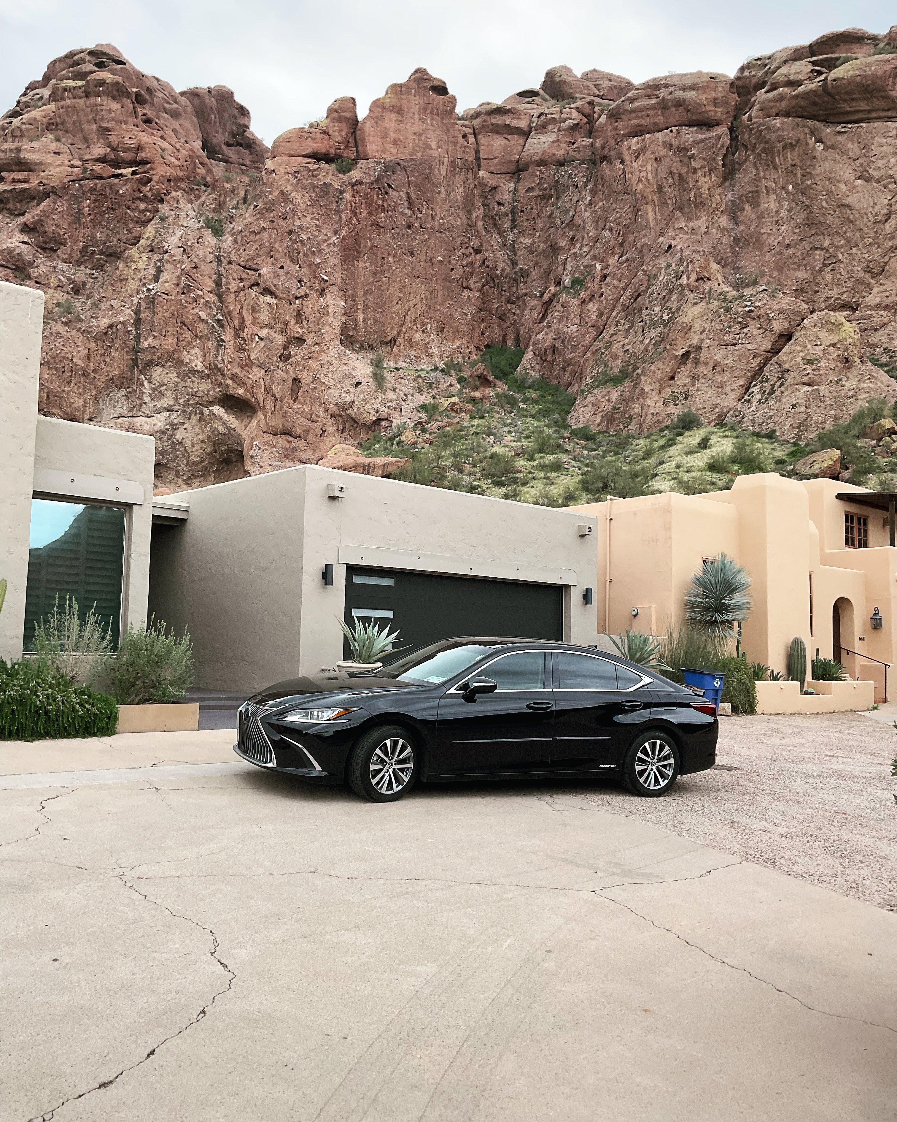 Business Class Sedan - Airport Transfer Fleet