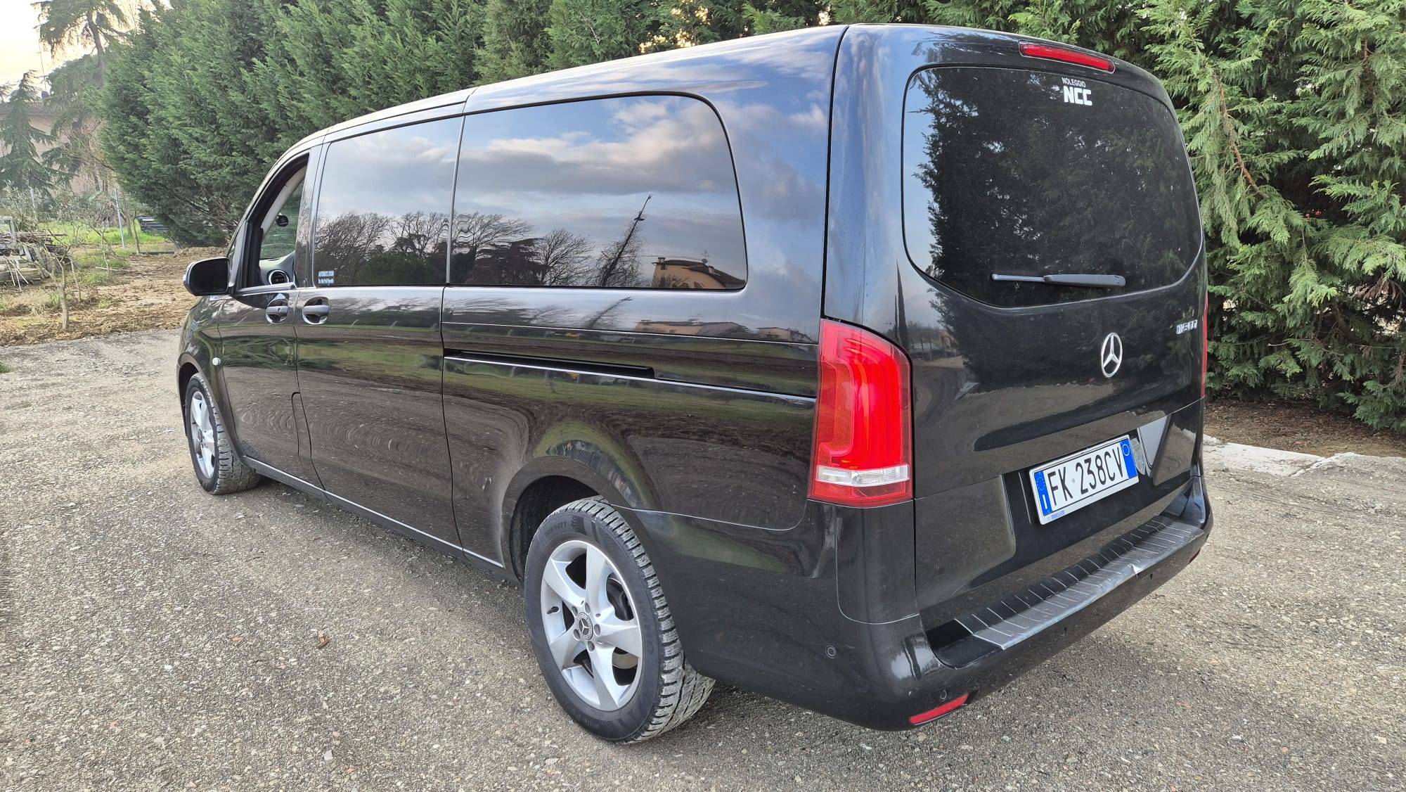 GIRINGIRO fino a / till to 8 pax Fleet