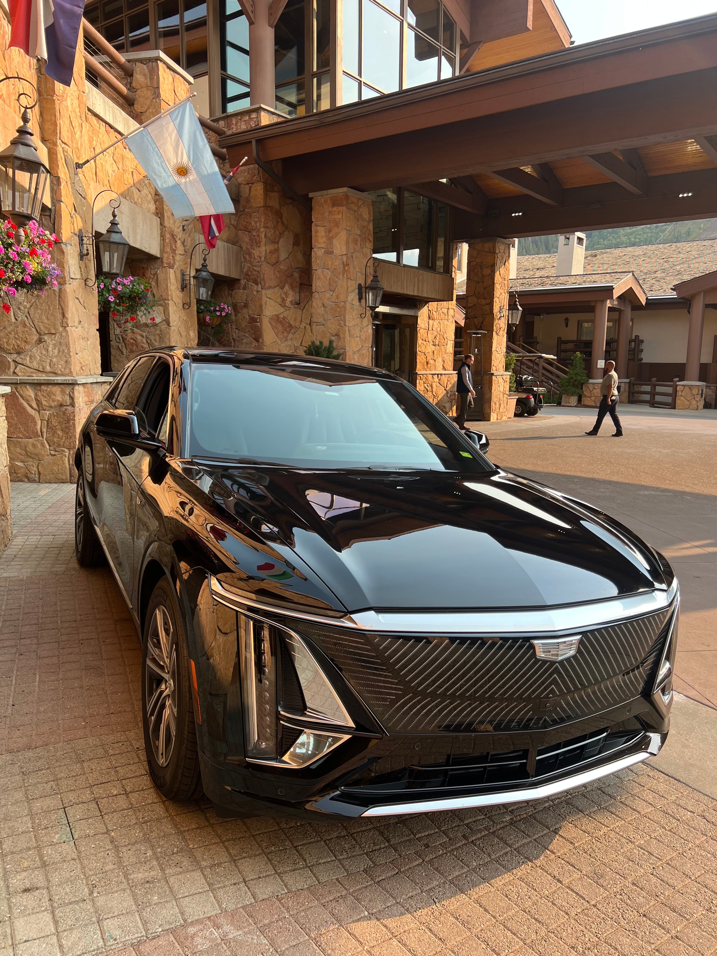 Luxury Business Sedan