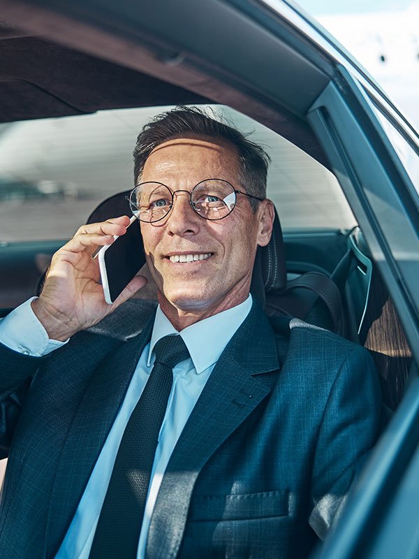 A-1 LUXURY LIMOUSINE - Hailing from DC, Servicing the World