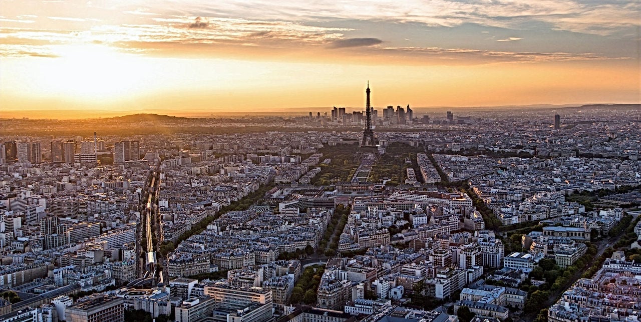 DBS Luxury Drive - Book A Luxury Chauffeured-cars Service In Paris