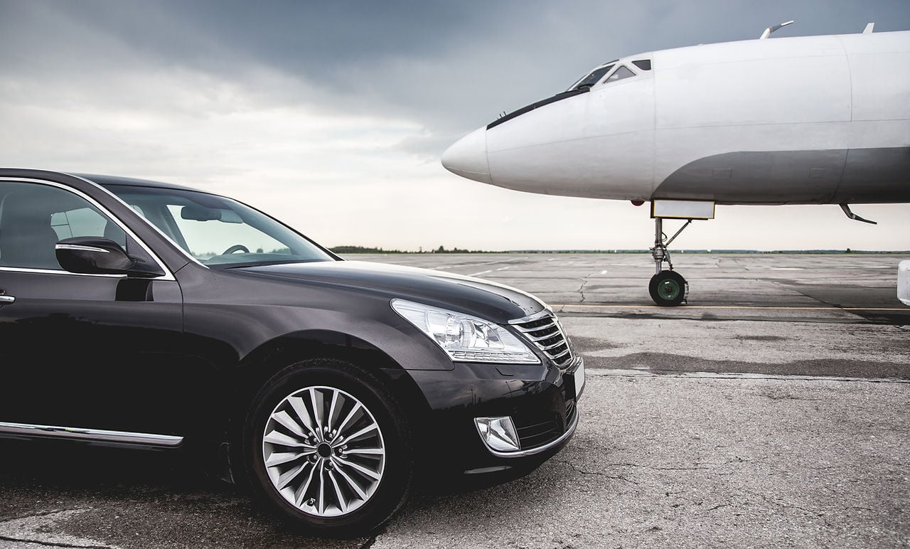 Monarch Black Co. - Your Standard of Travel Starts the Moment You Book