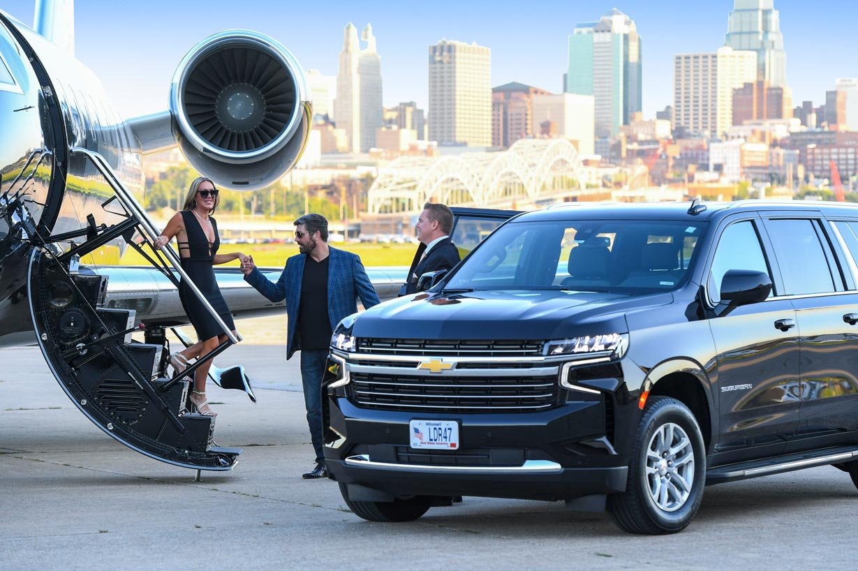 LEADER Worldwide Chauffeured Services - Kansas City - Professionals, Serving Professionals Worldwide!