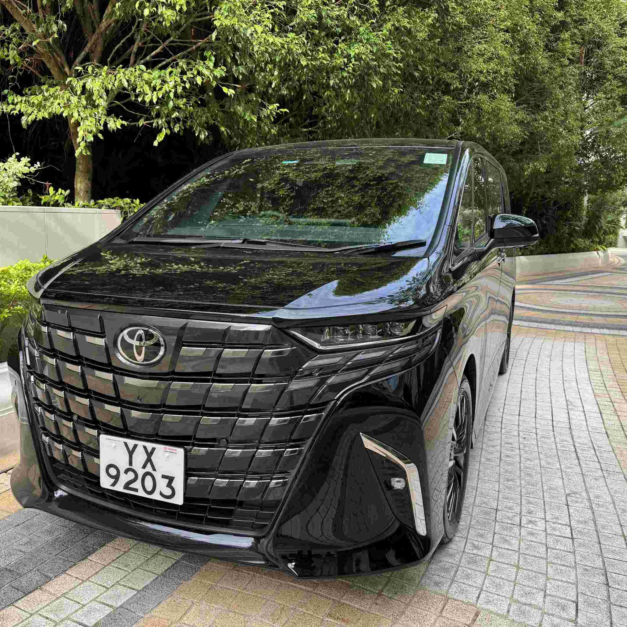 TOYOTA ALPHARD OR VELLFIRE Fleet