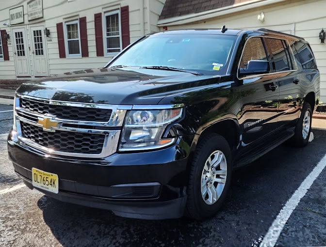 SUV - Chevrolet Suburban Fleet