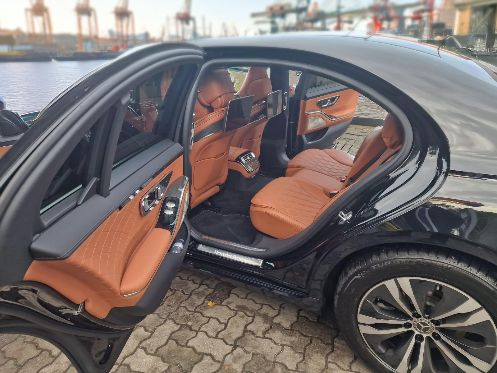 Limousinen- und Chauffeurservice