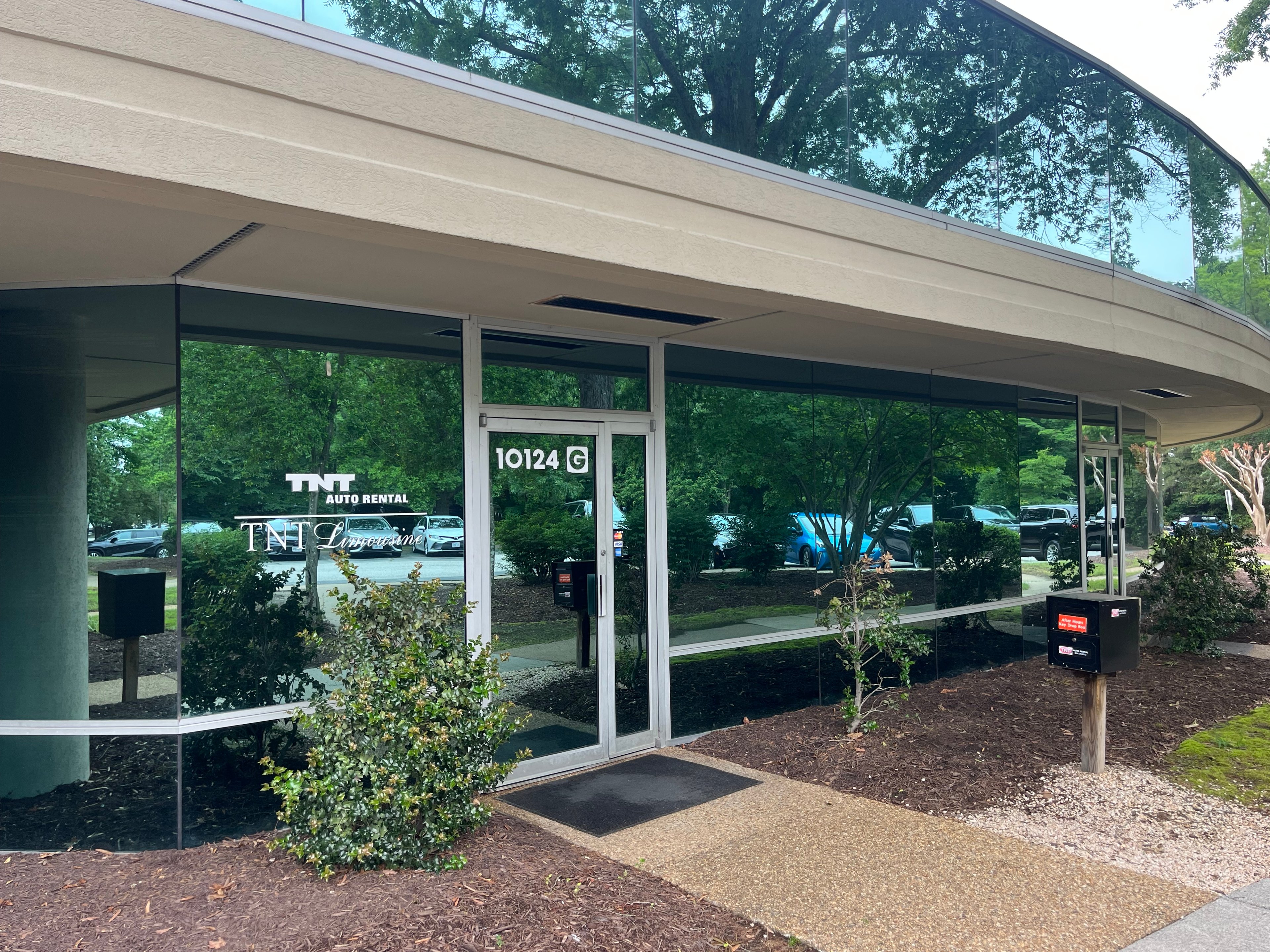 TNT Limousine Main Office Location